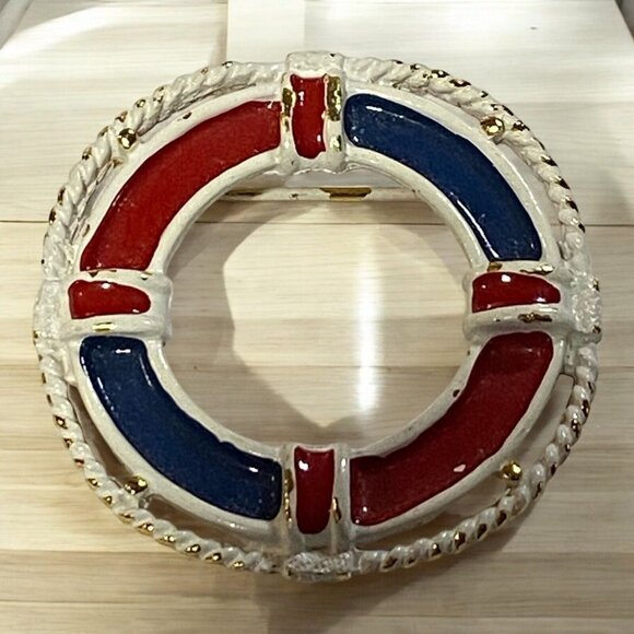 Vtg Nautical Life Preserver Beach Brooch Red White Blue Gold Tone Enamel Pin - Picture 2 of 11